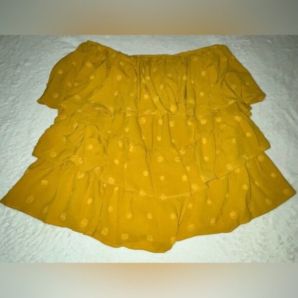 Belongs Strapless Ruffled Romper - Picture 8 of 12